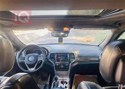 جيب جراند شيروكي